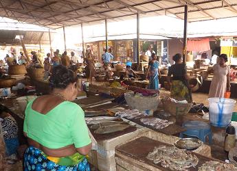 Calangute market