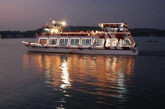 Mandovi Cruise